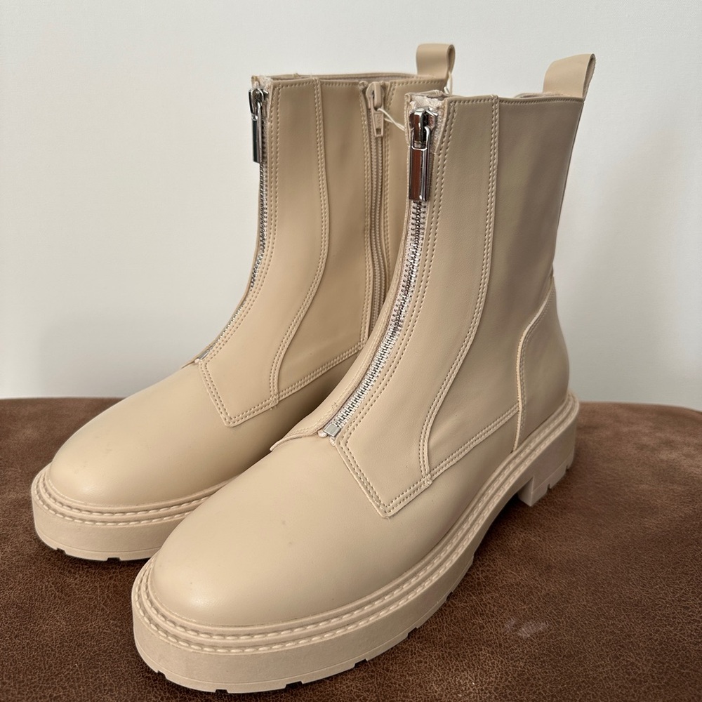 Zara Cream Chelsea Ankle Boots with Chunky Sole and Silver Zipper